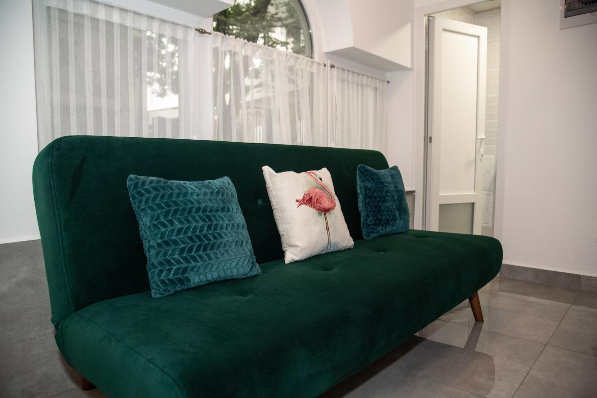 Flamingo Rezidencia Apartman Eger Exteriör bild